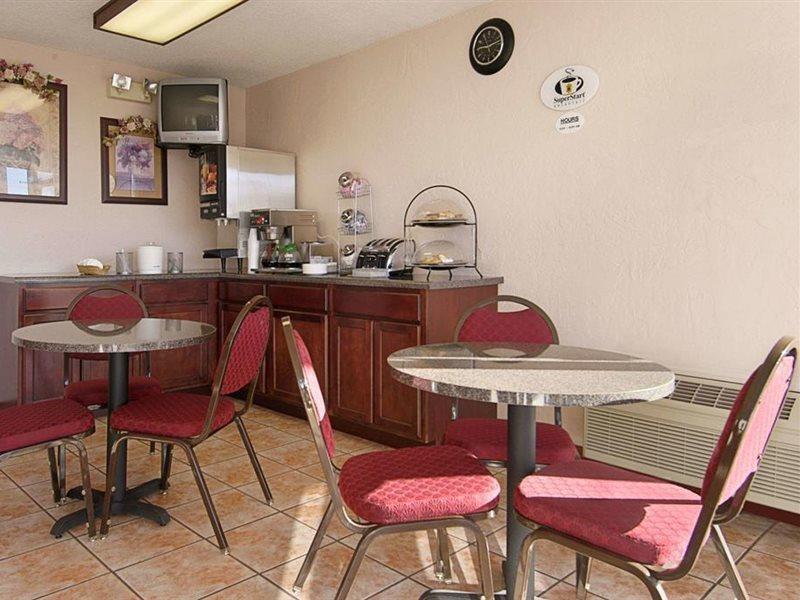 Super 8 By Wyndham Oklahoma Fairgrounds Μοτέλ Εξωτερικό φωτογραφία