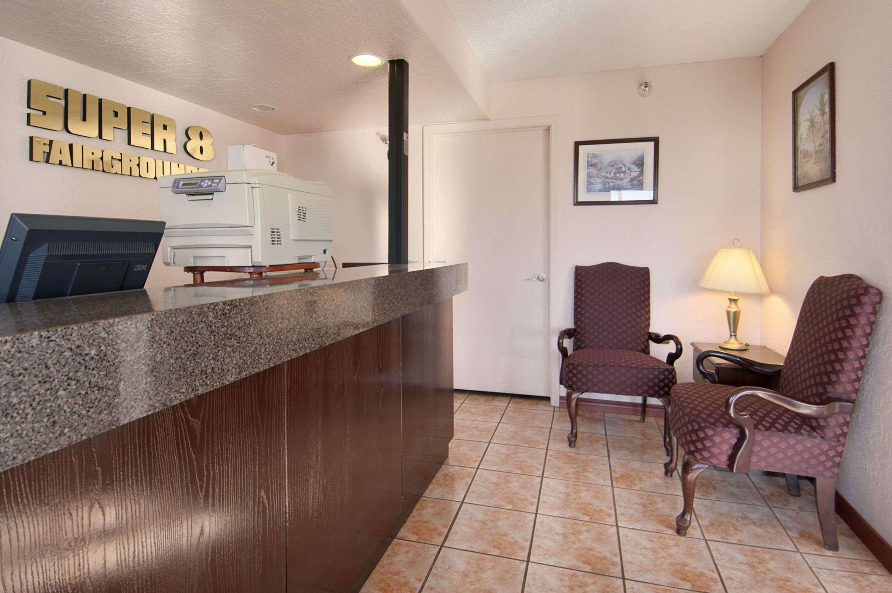 Super 8 By Wyndham Oklahoma Fairgrounds Μοτέλ Εσωτερικό φωτογραφία